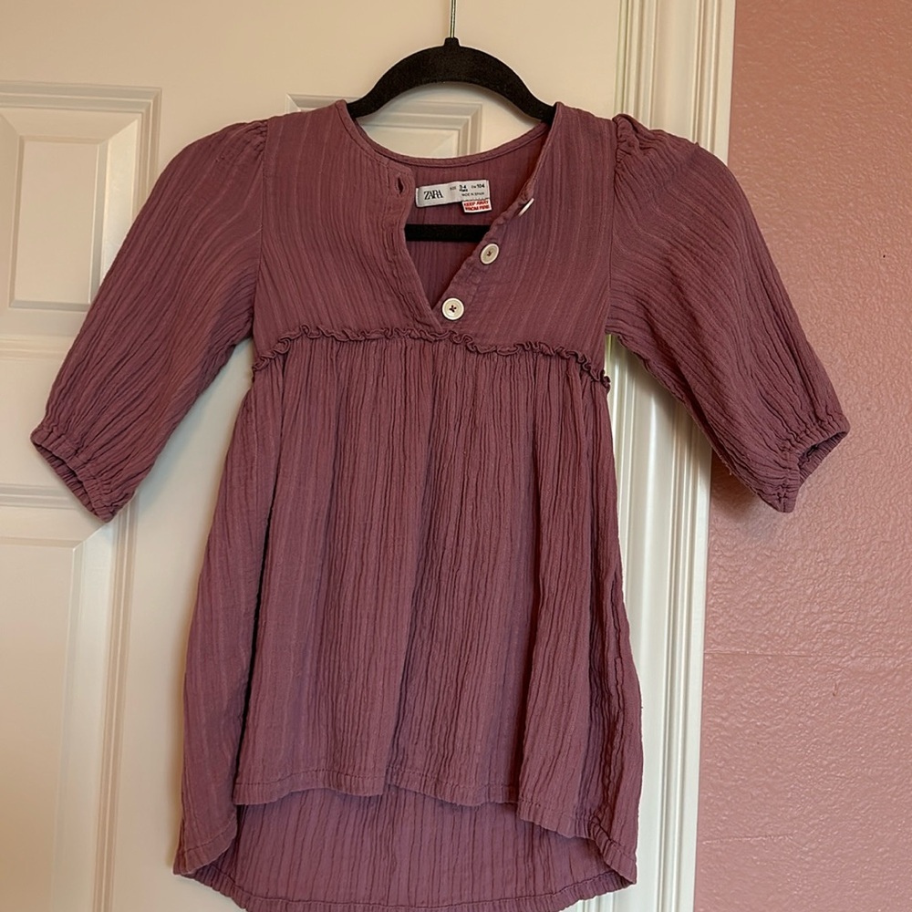 Zara a beautiful dress ,size 3-4Y, 104cm, 99% cotton,1% elastano.